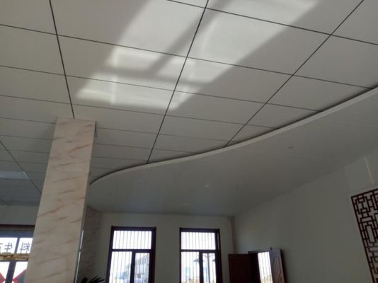 PVC-Decken B1 Flammschutz Tegular Edge Sound Absorption Aufhängte Deckenplatte