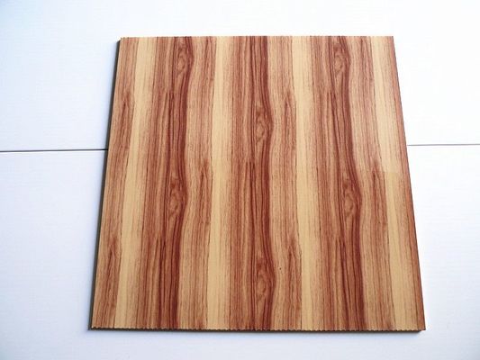 PD117 Wasserdichtes 3D-PVC-Panel/Platte für Wand- und Deckenpaket Bruttogewicht 3.000kg