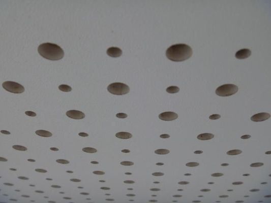 5/15q Quadrat Wasserdicht Perforierter Akustiker Schalldämpfer Gipsplatte für Decken
