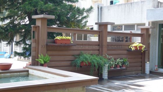 Braunholzkornmuster Recyclingwasserdicht WPC-Decking-Boden für Leistung