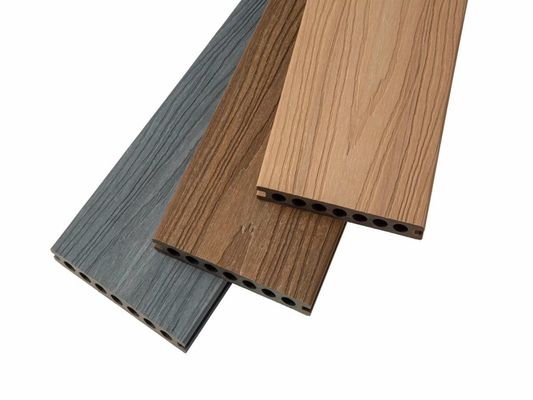 Holz-Kunststoff-Verbundwerkstoff WPC Zaun und Pergola Dekorationspfeiler Braune Oberfläche Fertig