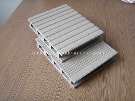 150*25mm WPC-Produkte Spezielle weiße Außenböden für Terrassen/Zaunmaterialien