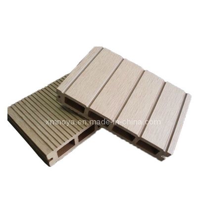 150*25mm wasserdichte WPC-Decking für Schwimmbad und Gartenplatten HS150*25-C