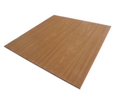 Farbenfrohe PVC 3D-Platte ohne Rahmen für Innenwanddekoration in 500*1000*3,0mm Größe