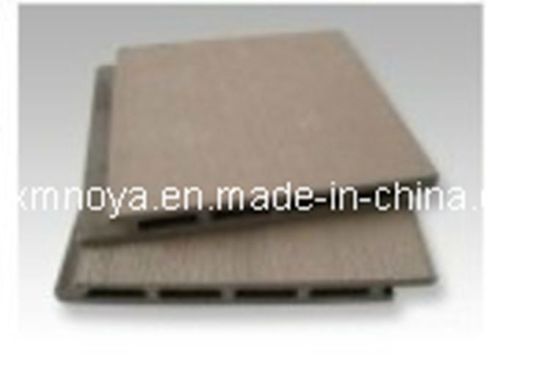 CE-Zertifiziert 138*15.5 WPC-Wandverkleidung für Dekorationsmaterialien in wasserdichtem Design
