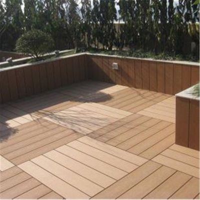 300*300mm WPC Holz-Kunststoff-Verbundwerkstoff Außenboden für die Verbesserung des Gartens