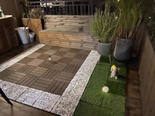 Holzkornmuster WPC Außendecking-Bodenfliesen für synthetische Holz-Kunststoff-Verbundwerkstoffe