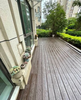 Wasserabsorptionsdichtung 2,5% Braunholz Kunststoff-Verbunddecken für den Garten