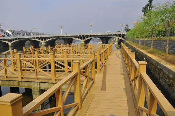 Massivholz-Verbundfußboden Umweltschutzfreundlich WPC-Gartendecking Fußboden
