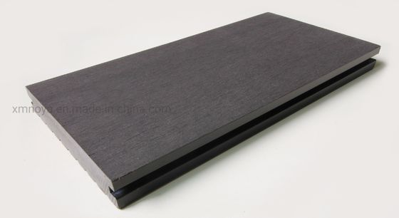 Außengartenboden und Zaun Wasserdicht WPC-Decking mit Bias-Reifen