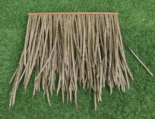 Graue synthetische Strohdachfliesen für den Garten 45*50cm und 30*45cm Realistisches Aussehen