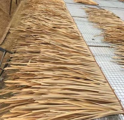 Hotelabdeckungslösung UV-dichte synthetische Palmblätter Dachstroh mit Nylonmaterial