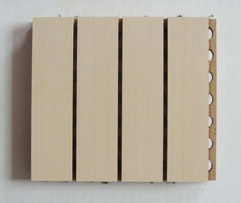 Dekorative Wand Mikrophorisierte akustische Holzplatte mit quadratischen Kanten DSC 9994