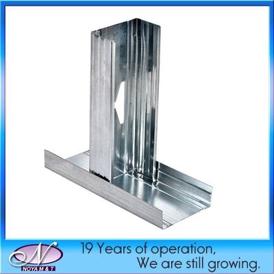 3000 mm Standardlänge Galvanisierte Trockenwand-Stud-Gebäude Metallkanal-Deckenprofil