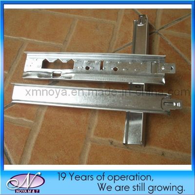Wandwinkel 24*24*3000 und Haupttie 32/38*24*3600 für die T-Gitter-Tie-Bar mit Deckenfederung