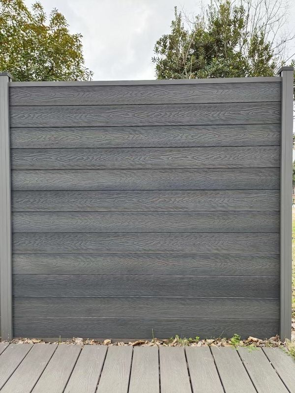 Holzkorn Oberflächenveredelung Wasserdichte WPC Decking Panel für Außenwand Langlebig
